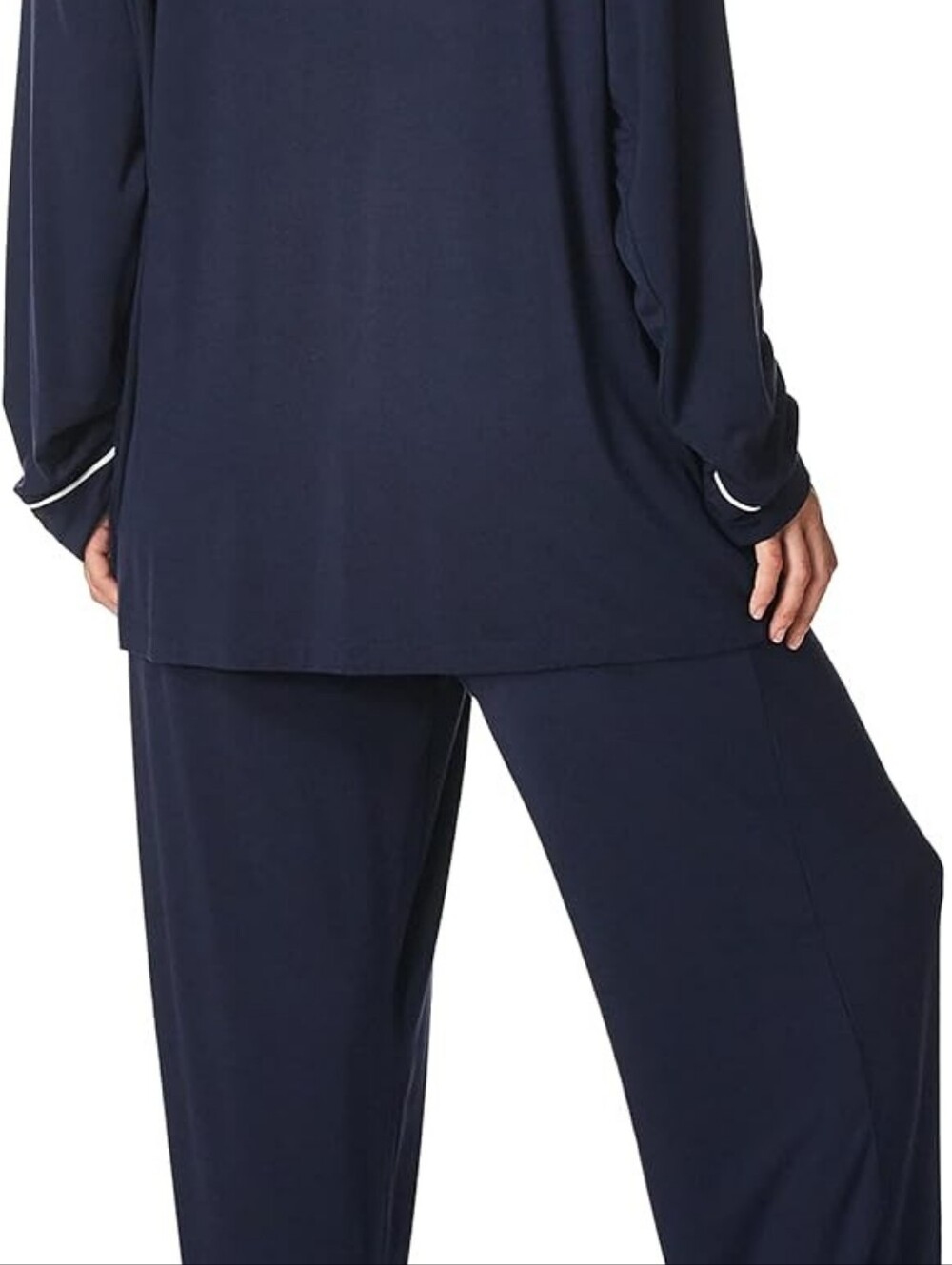Barefoot Dreams Luxe Milk Jersey® Piped Pajama Set - Picture 4 of 5